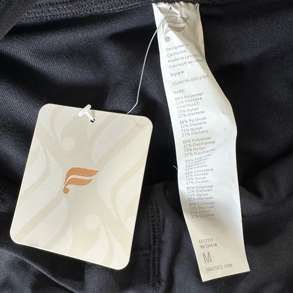Fabletics - Picture 5 of 5